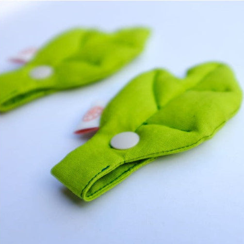 Meadow Green Nibbled Leaf Charm | PawMind x HIKOINU (S/M)