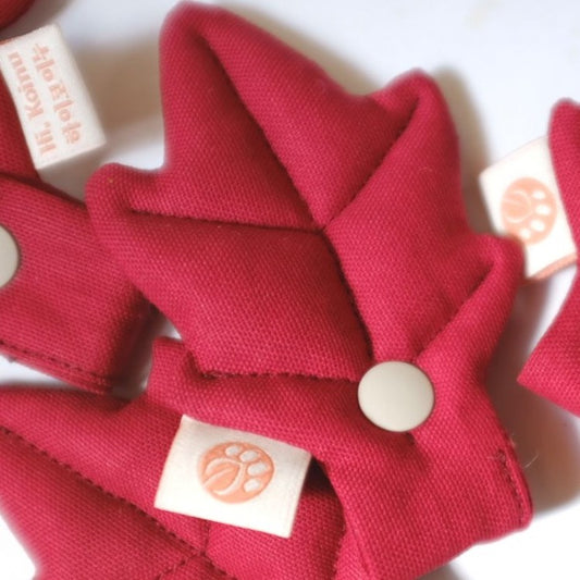 [PawMind x HIKOINU] Neck Deco items - Leaf Series (Red)