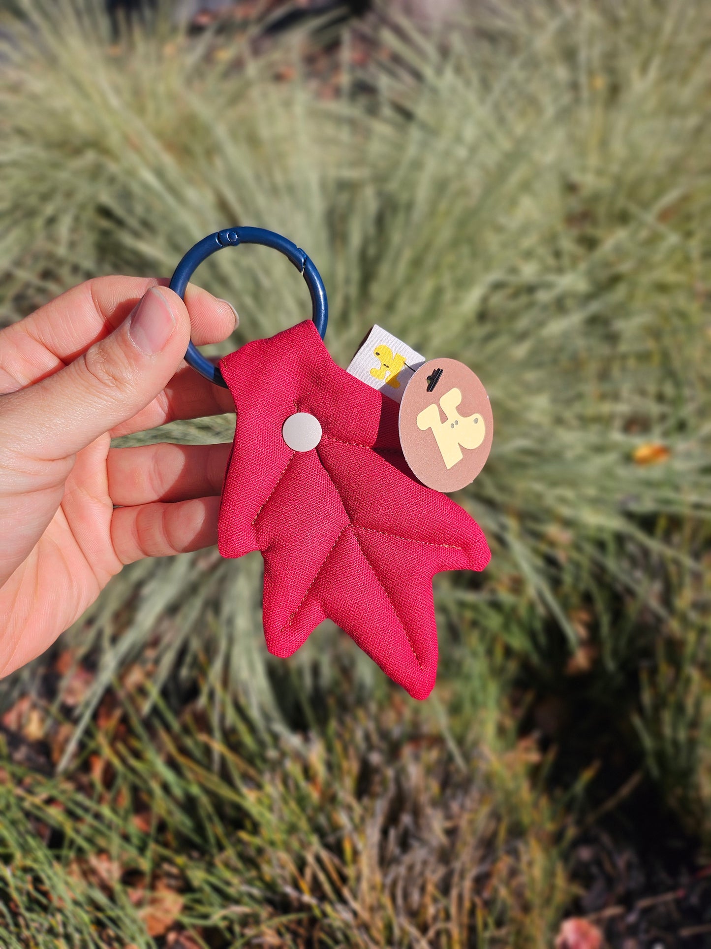 [PawMind x HIKOINU] Neck Deco items - Leaf Series (Red)